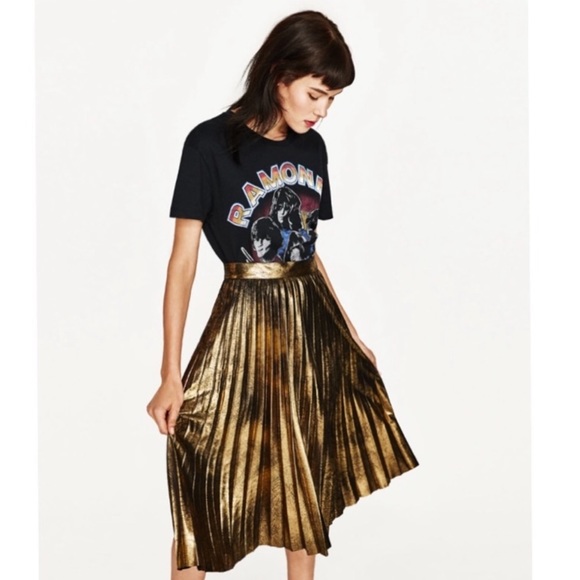 Zara Dresses & Skirts - NWT Zara Metallic Gold Midi Skirt